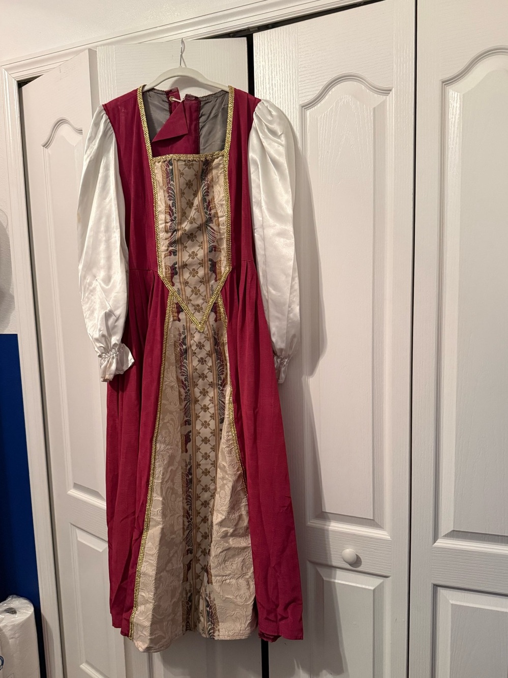 🏰 Custom Gasparilla Renaissance Medieval Costume Dress Burgundy Lace-Up Festival